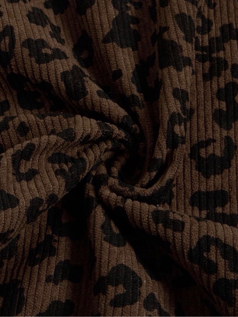 Women's Brown Leopard Print V-Neck Pullover Sweater - Picture 6 of 7